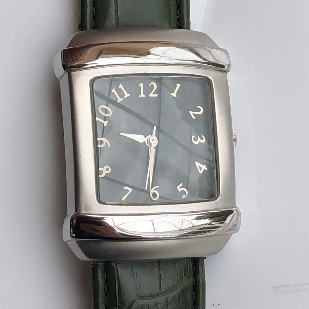 💚Kristine Vintage Quartz Statement Watch buckle band watch